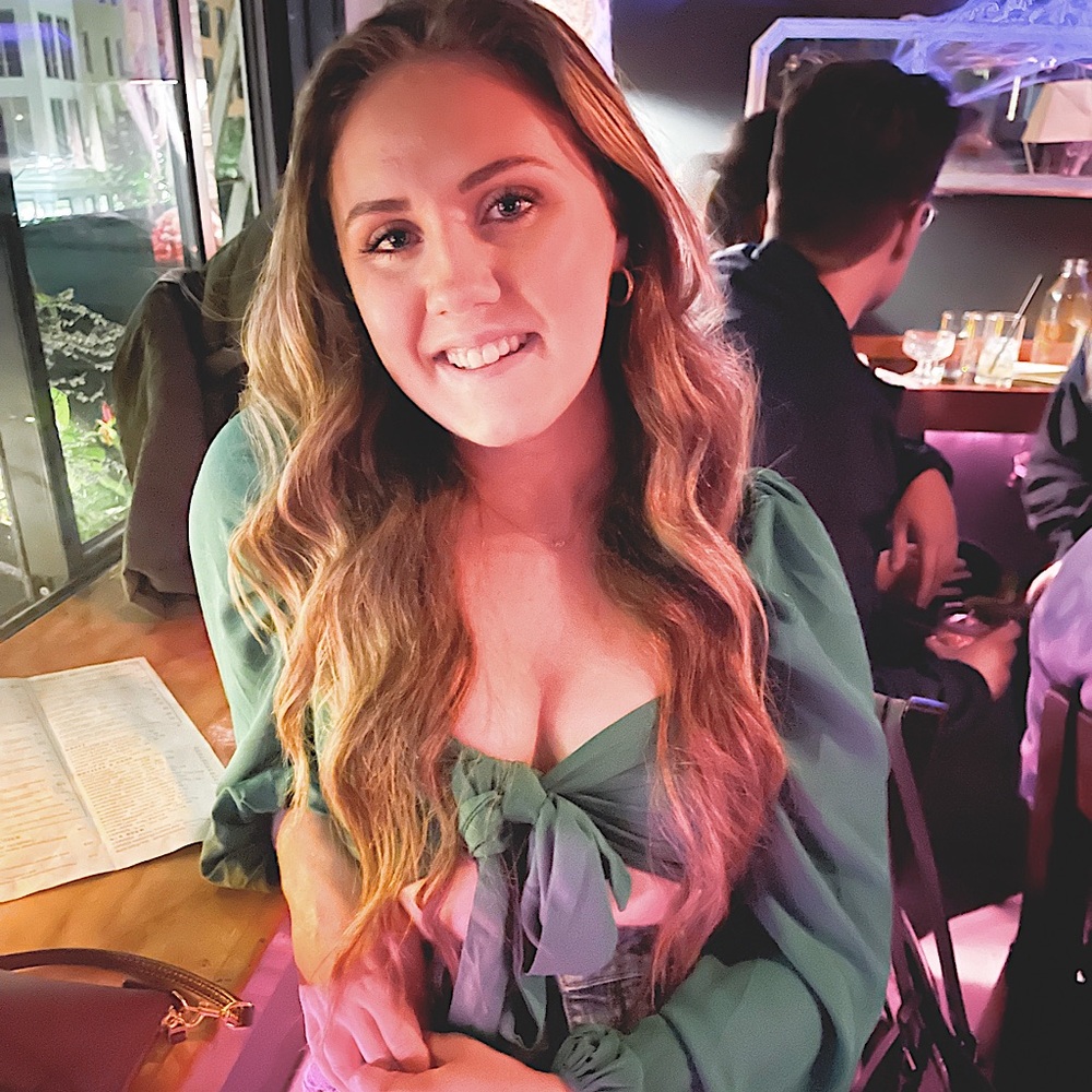 Meet your Posher, Alisa